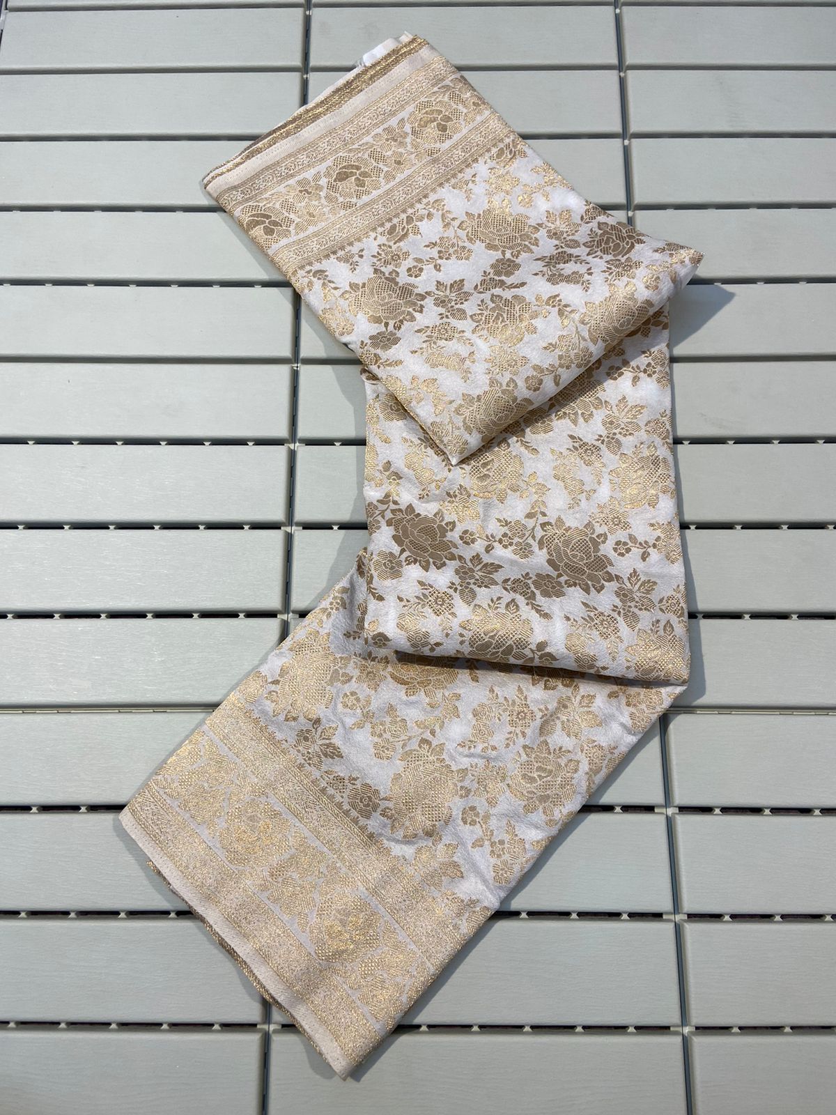 Pure Soft Khadi Dola Silk Saree