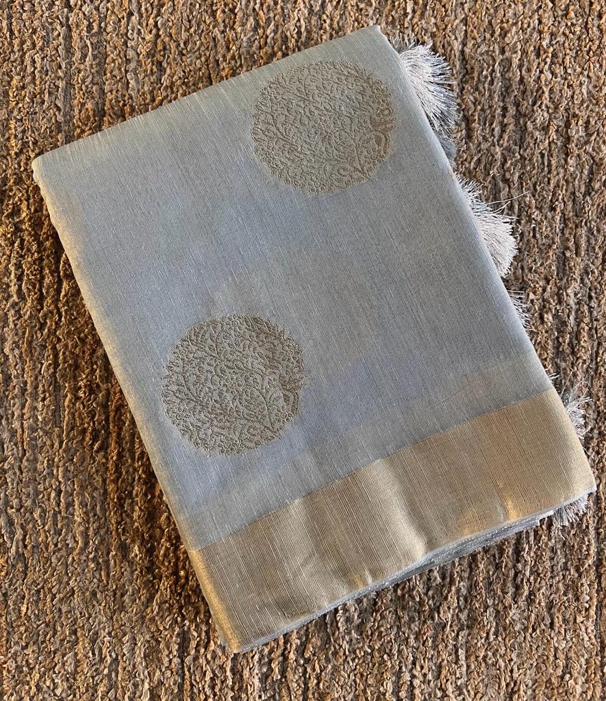 Soft and silky linen mix chanderi silk saree