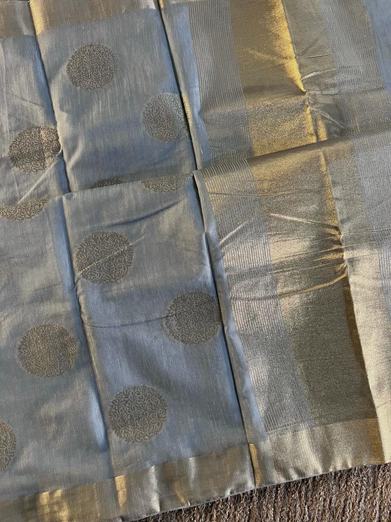 Soft and silky linen mix chanderi silk saree