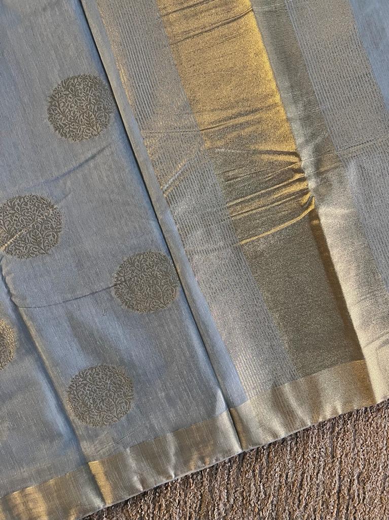 Soft and silky linen mix chanderi silk saree
