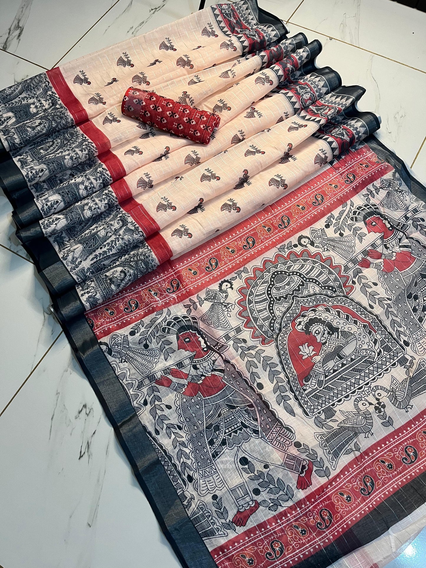 Soft Linen Silk Bridal Pallaakku and Parrot Digital Printed Work on Saree