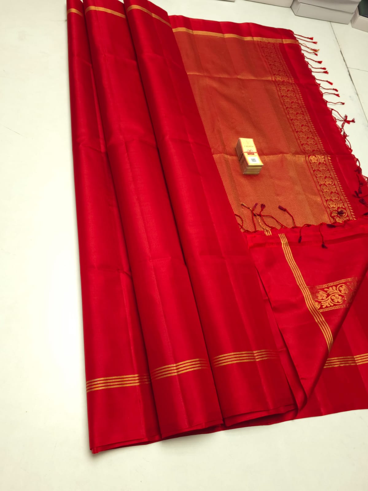 Pure handloom soft silk plain saree