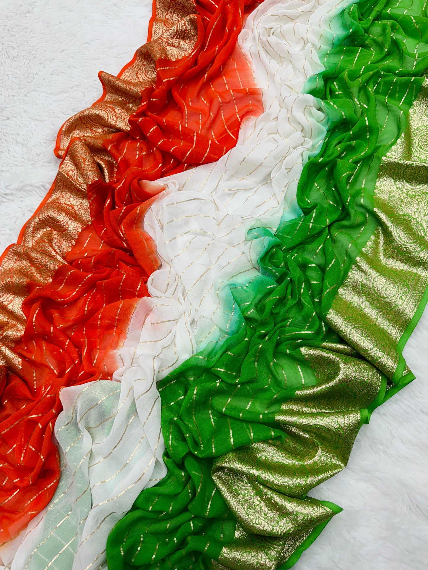Trianga viscose saree