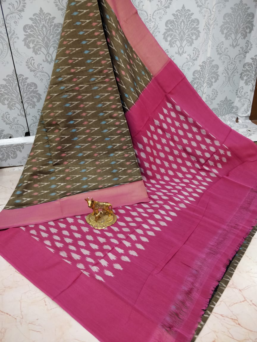 Ikkat pochampally handloom pure mercerized cotton saree - Vannamayil Fashions