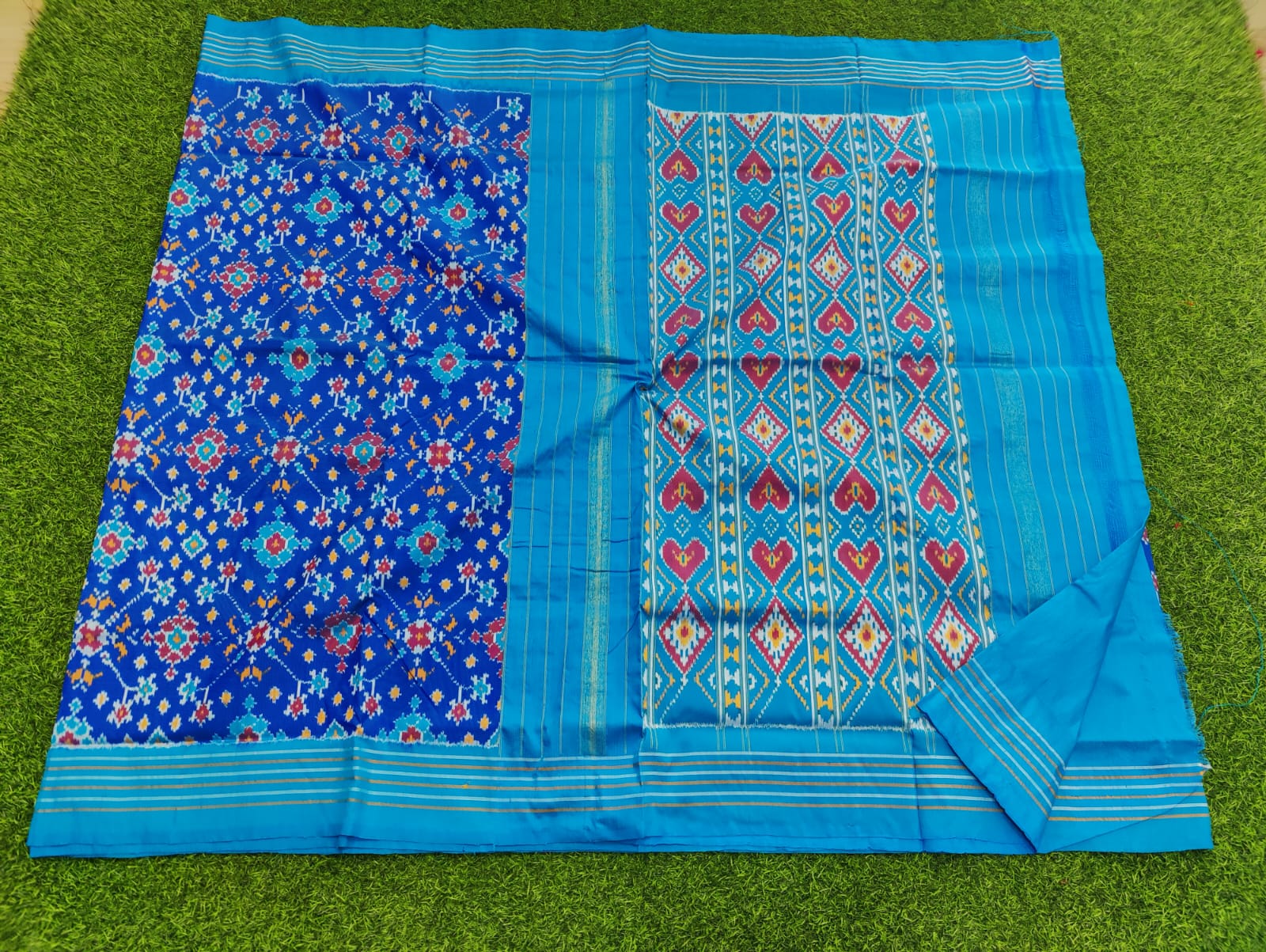 Ikkat pure silk saree - Vannamayil Fashions
