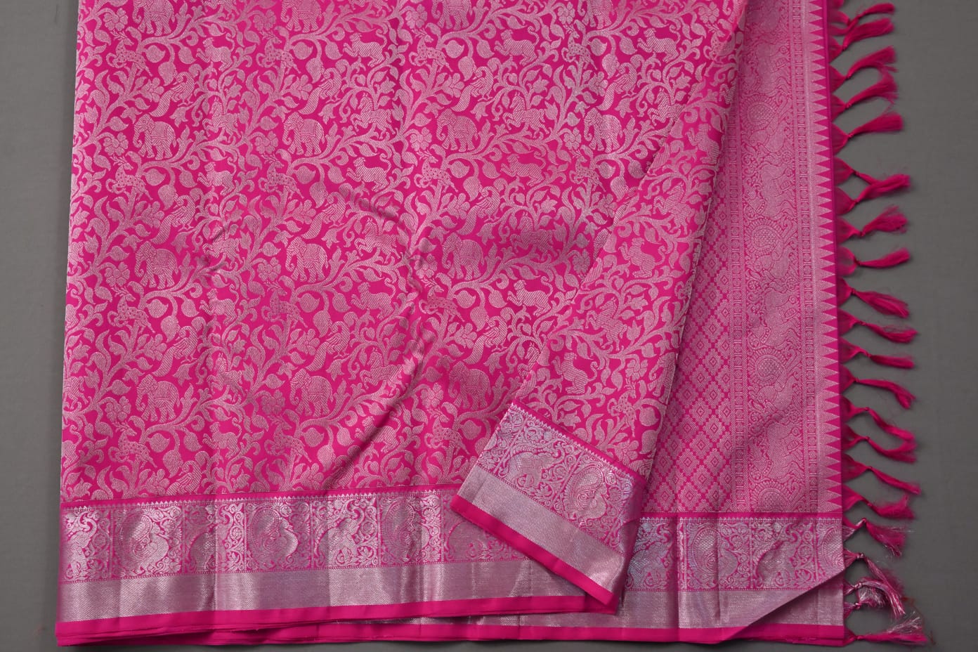 Pure silk handloom kanchipuram in bright pink color saree - Vannamayil Fashions