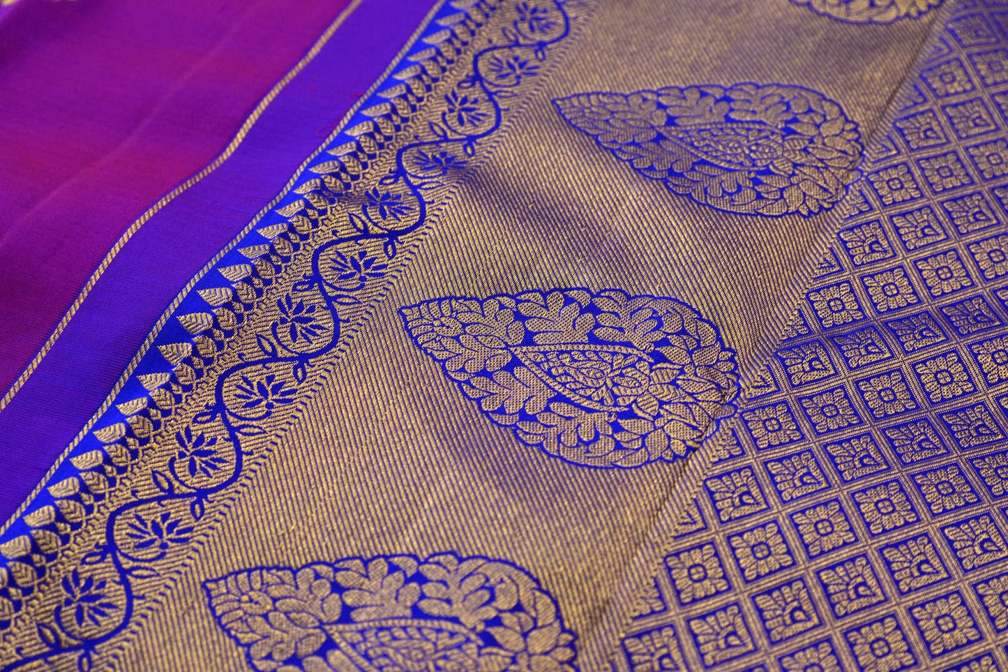 Kanchipuram handloom pure silk in purple with royal blue color saree - Vannamayil Fashions