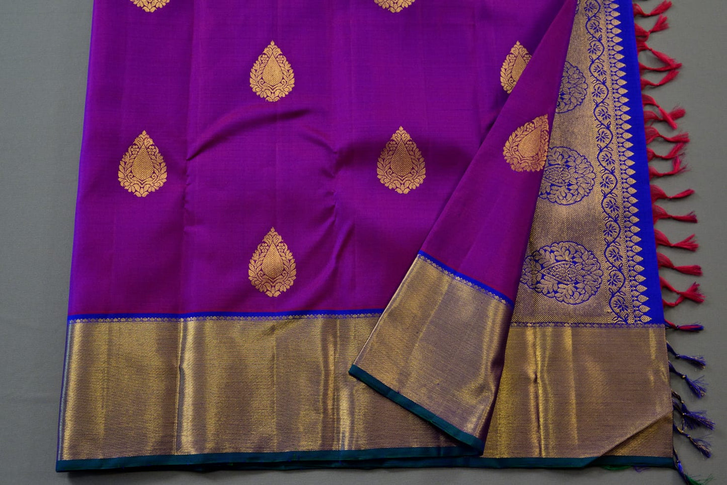 Kanchipuram handloom pure silk in purple with royal blue color saree - Vannamayil Fashions