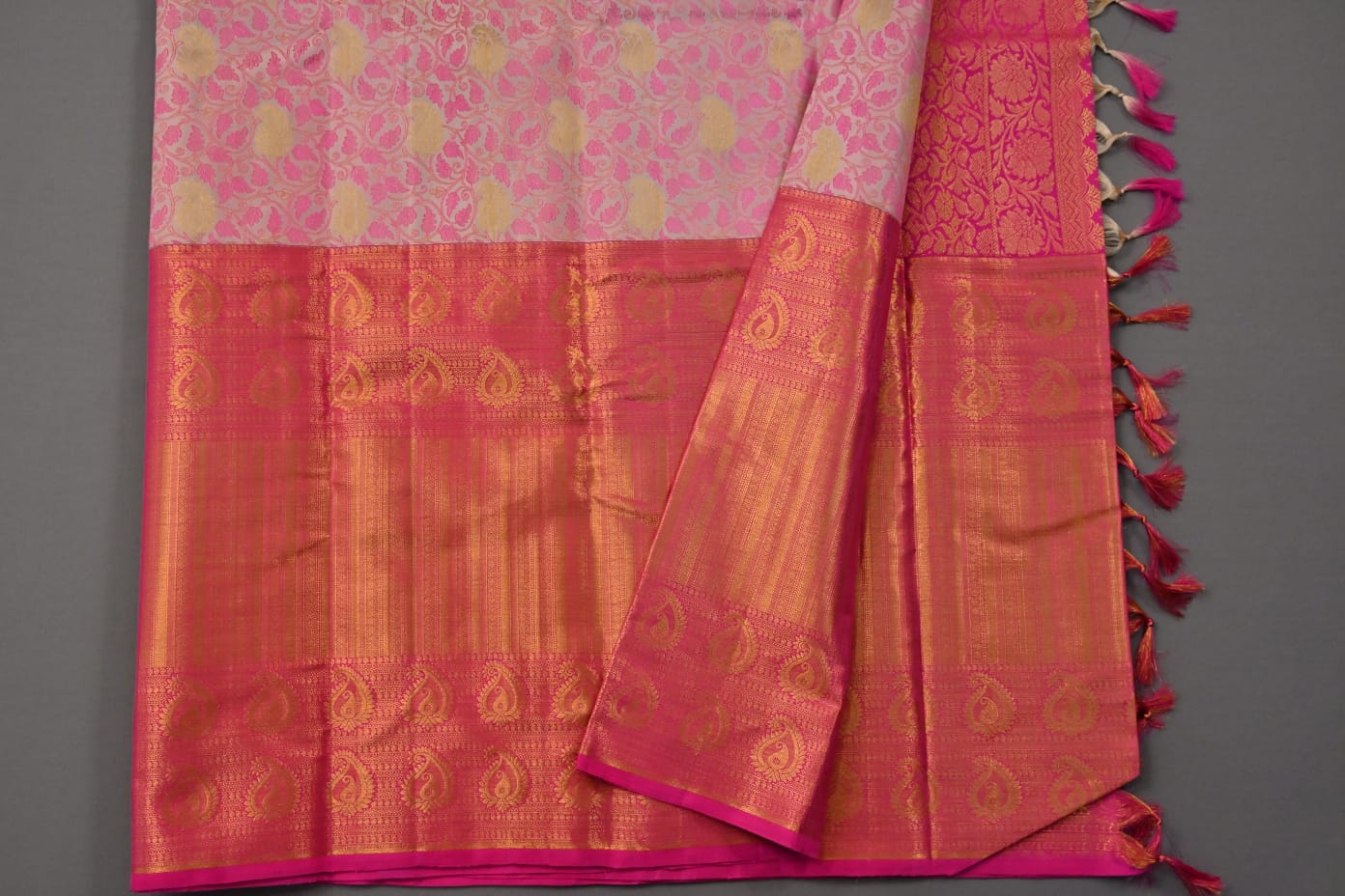 Kanchipuram handloom pure silk in white and pink color saree - Vannamayil Fashions