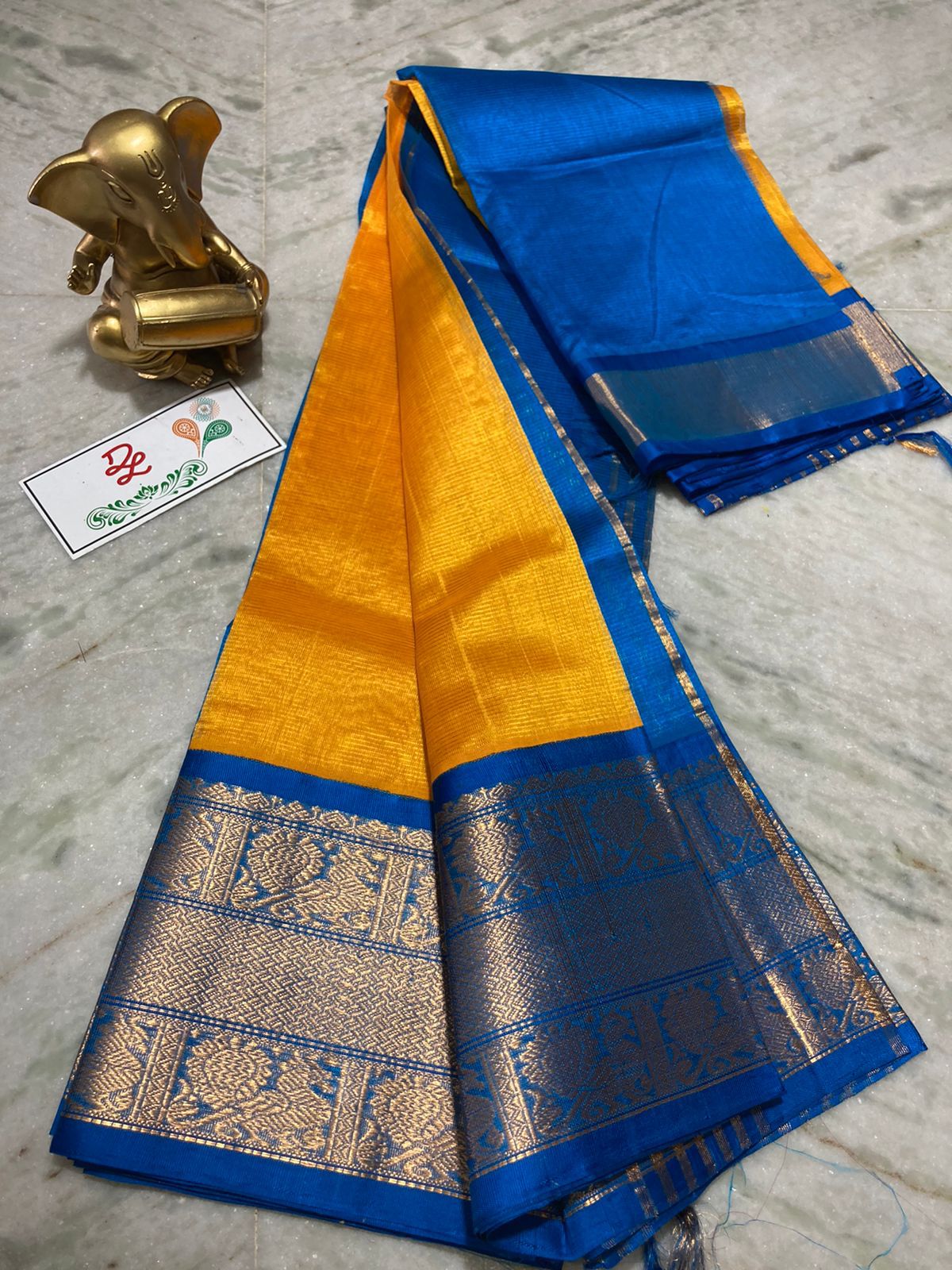 Mangalagiri kuppatam pattu kanchi border saree - Vannamayil Fashions