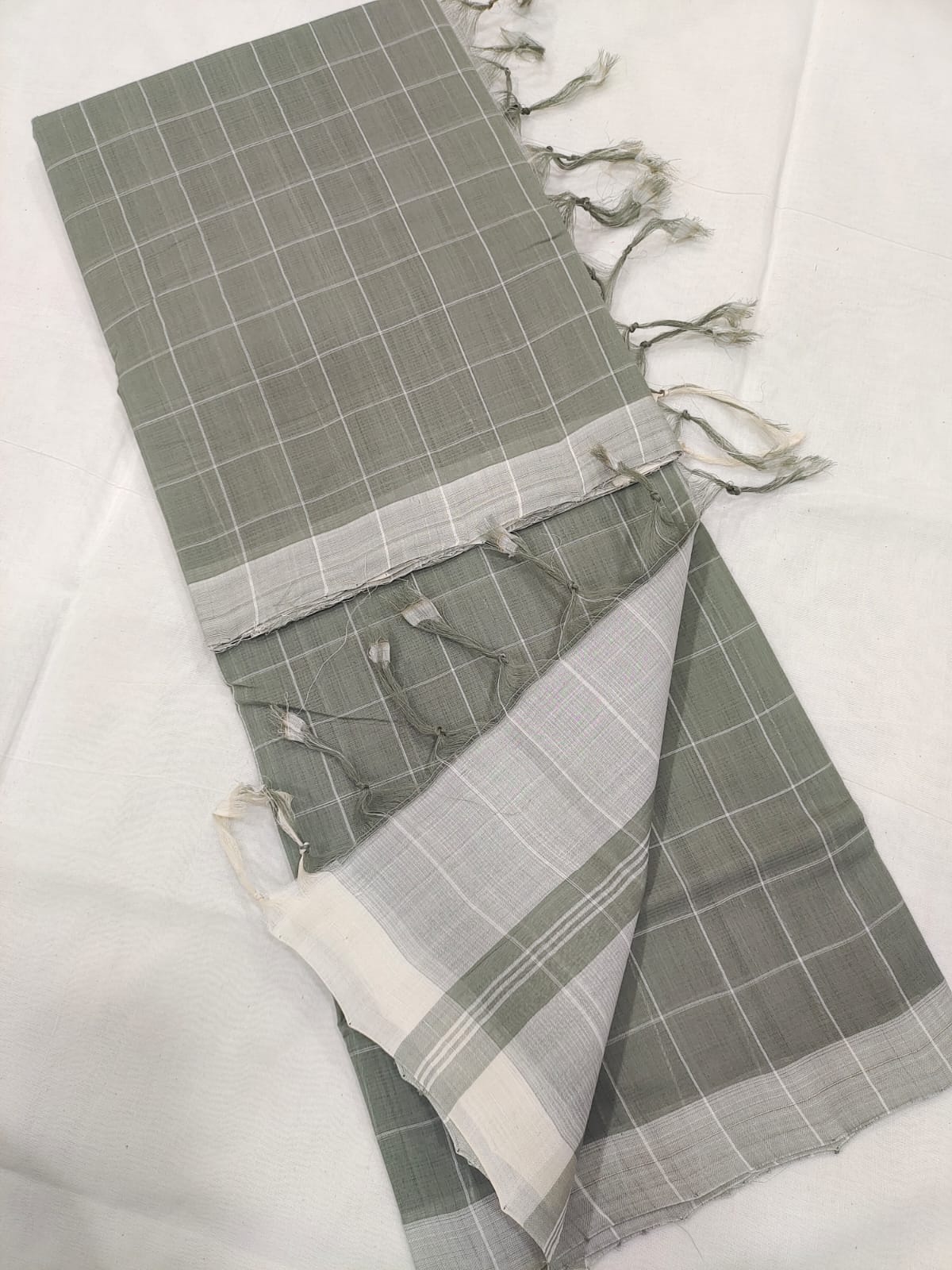 Mangalagiri pure cotton beautiful check saree - Vannamayil Fashions