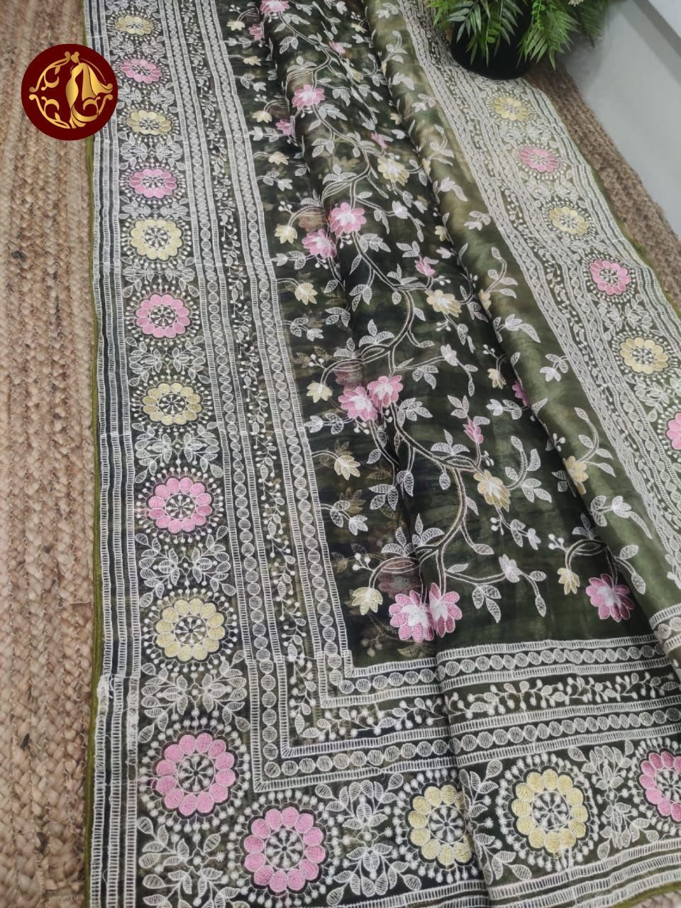 Organza kashmiri thread work saree - Vannamayil Fashions