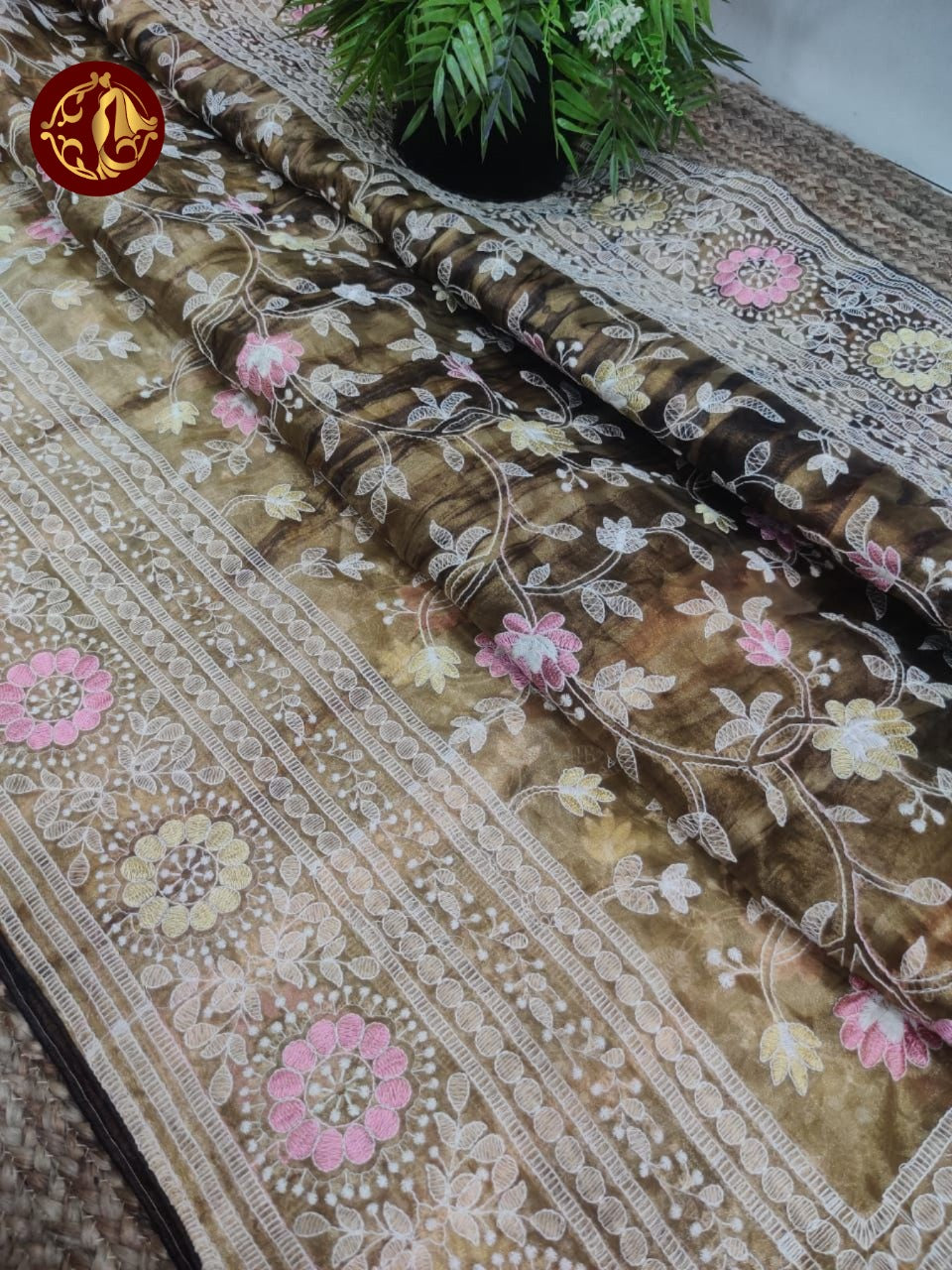 Organza kashmiri thread work saree - Vannamayil Fashions
