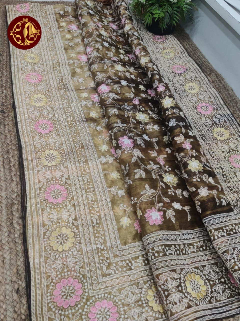 Organza kashmiri thread work saree - Vannamayil Fashions
