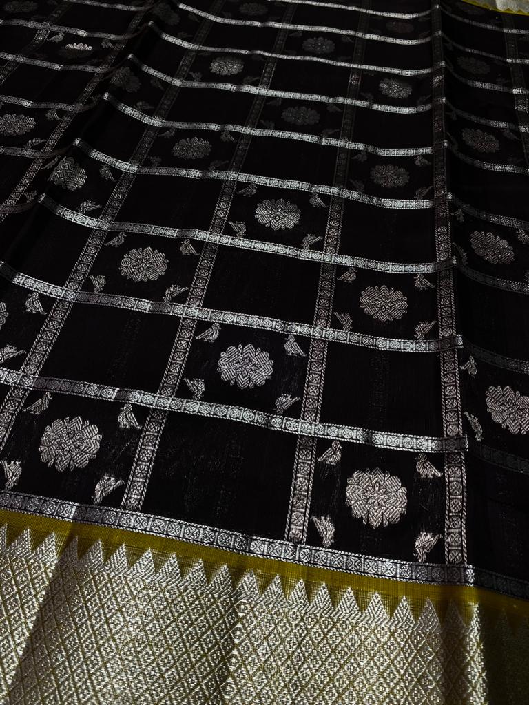 Pure venkatagiri handloom pattu saree - Vannamayil Fashions