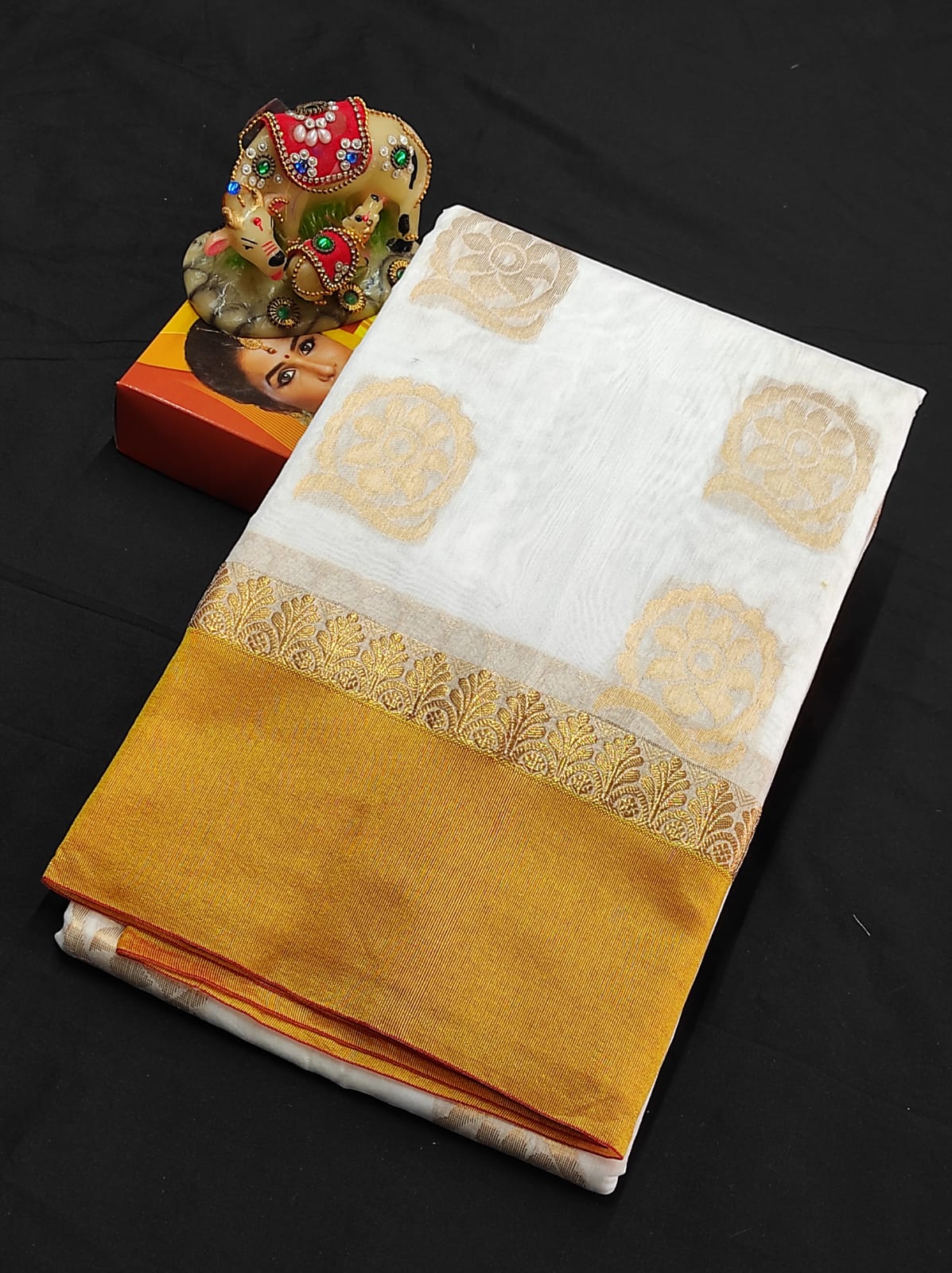Silk cotton saree - Vannamayil Fashions