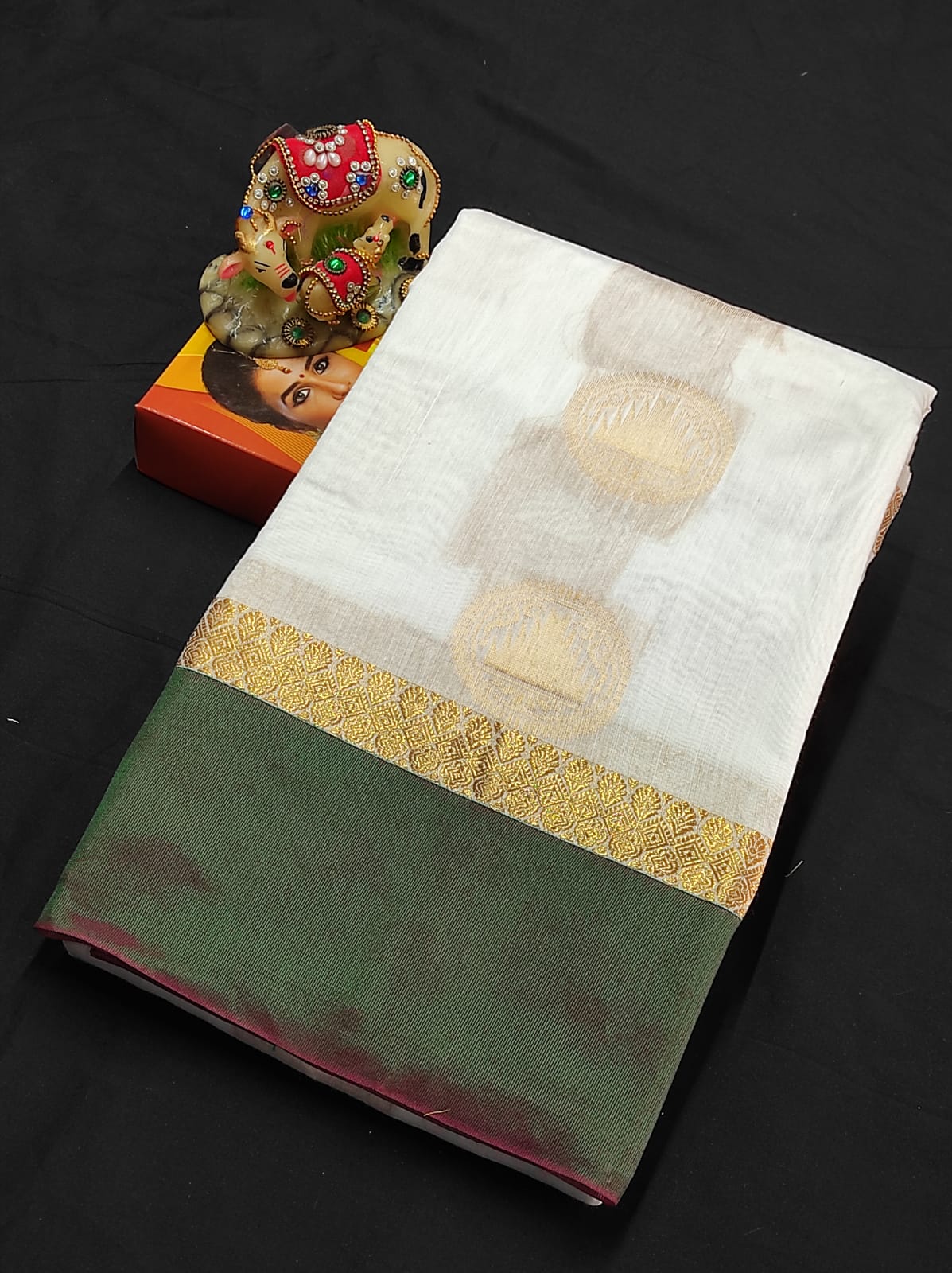 Silk cotton saree - Vannamayil Fashions