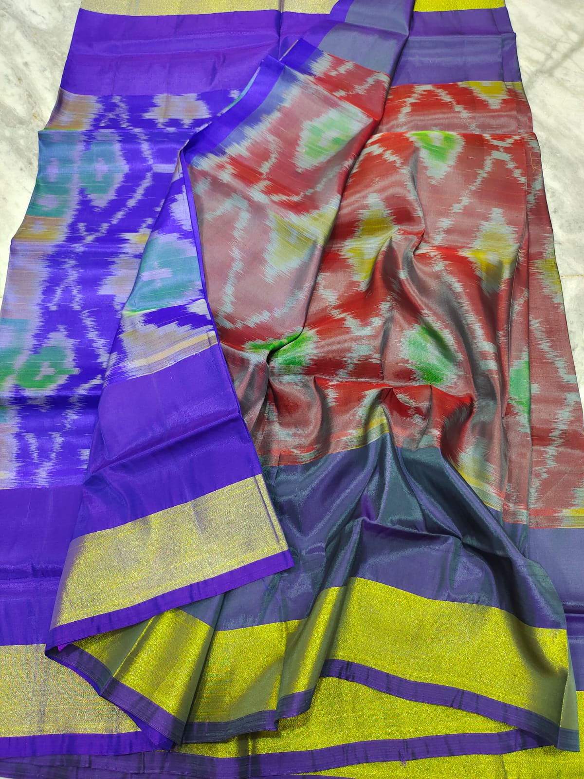 Mangalagiri 100 pattu pochampalli ikkat design saree