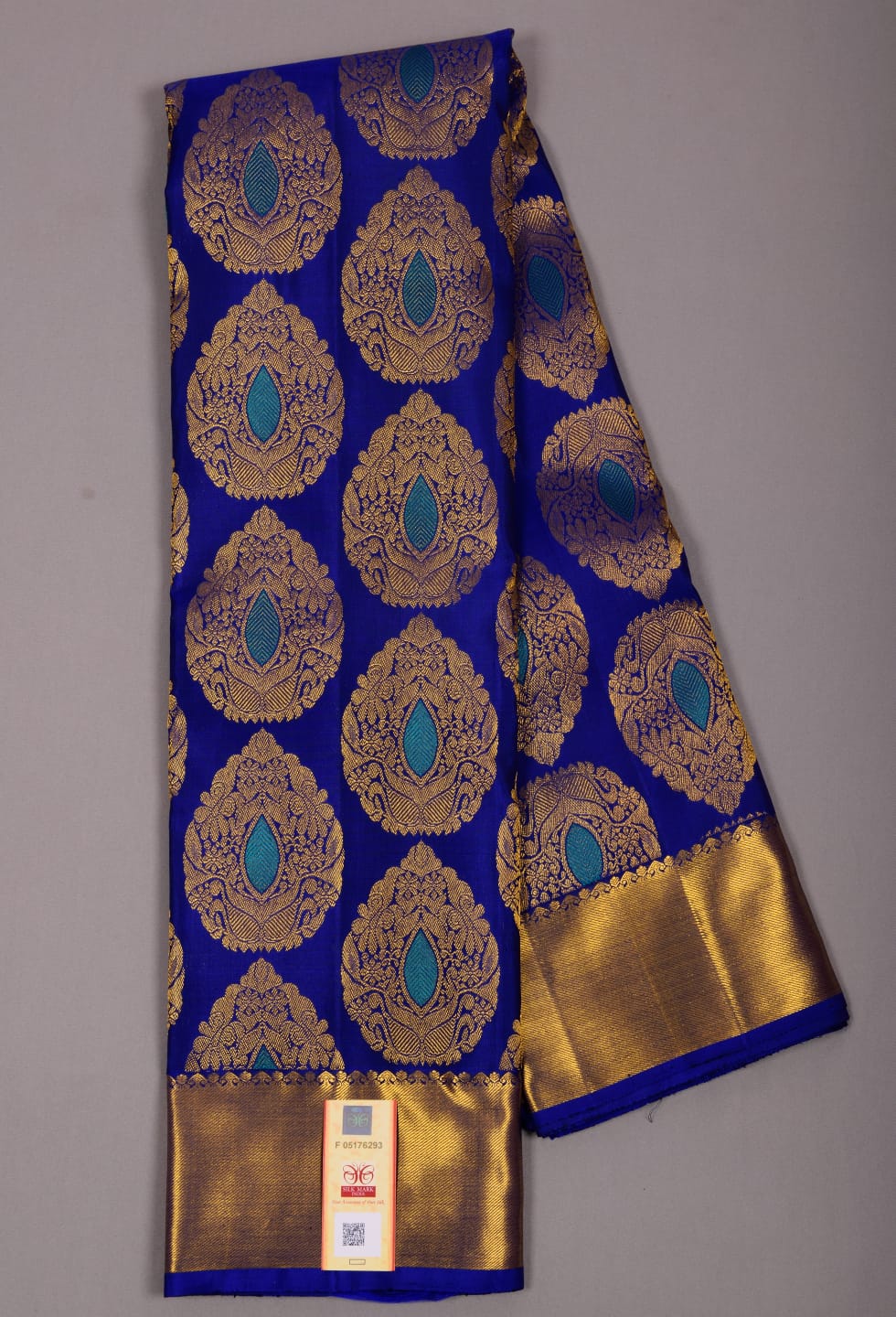 Handloom pure silk kanchipuram saree in blue colour saree