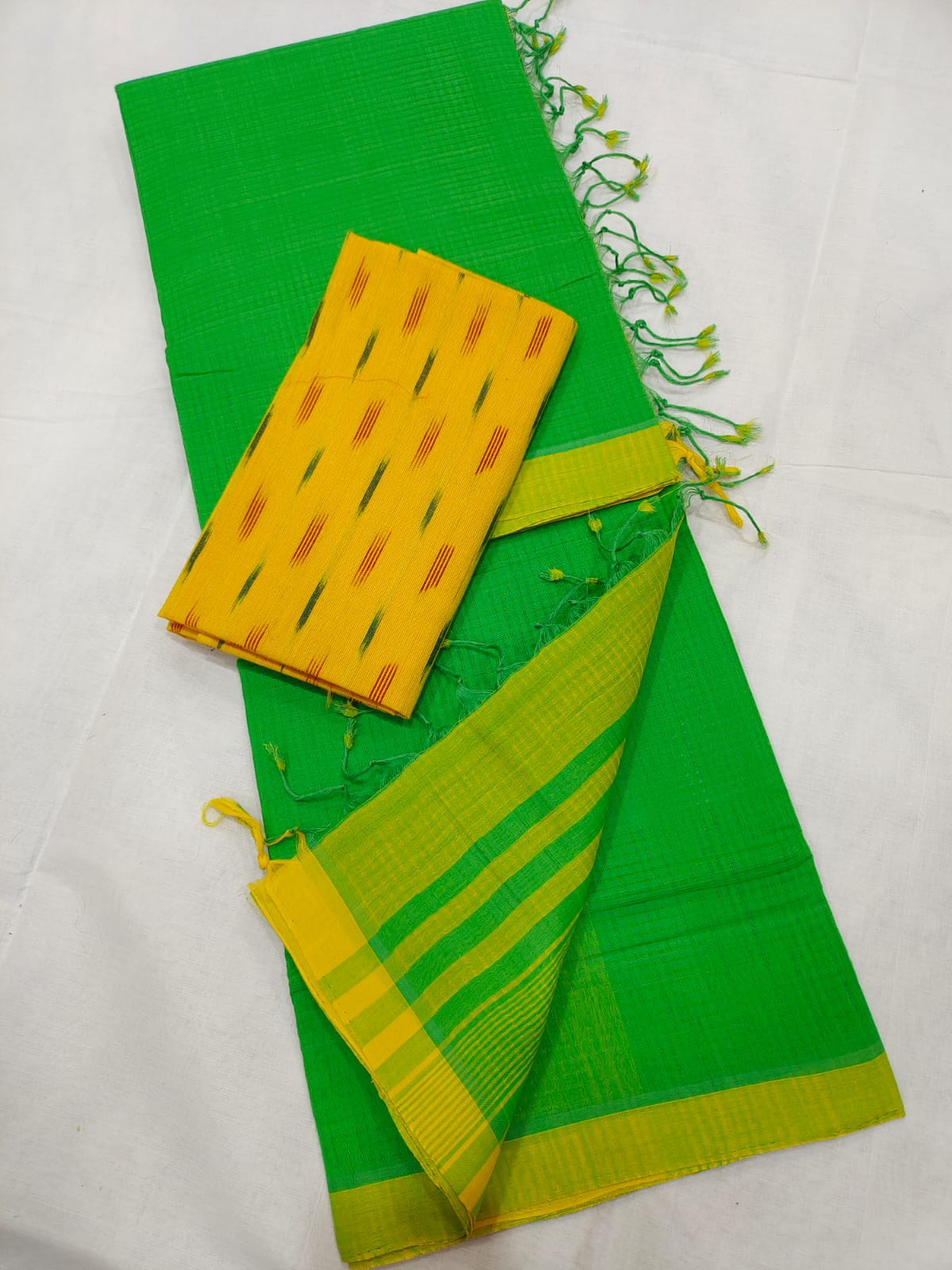 Mangalagiri cotton missing check saree