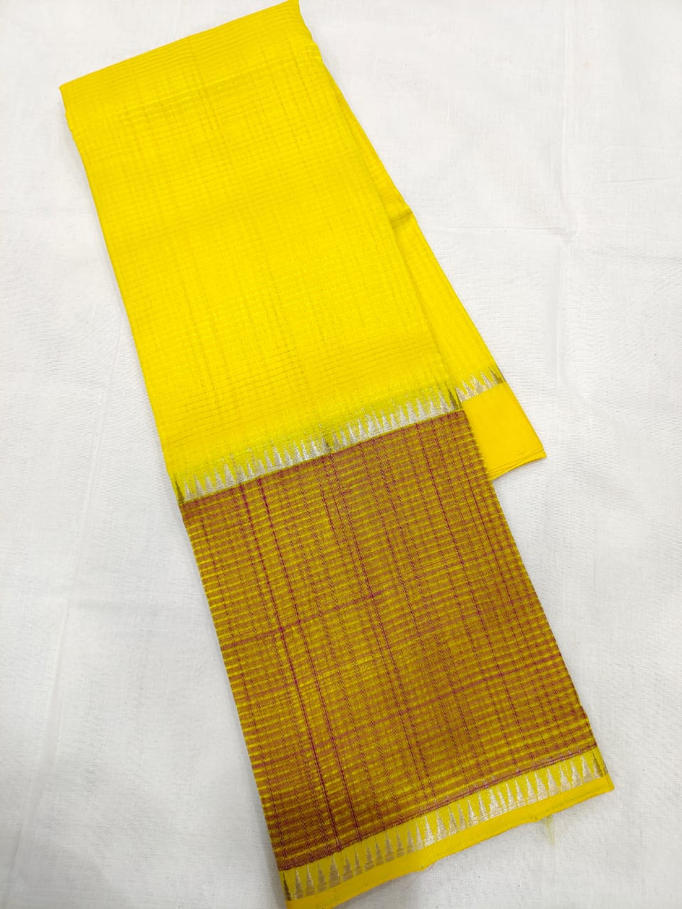 Mangalagiri pattu plain beautiful missing check saree - Vannamayil Fashions