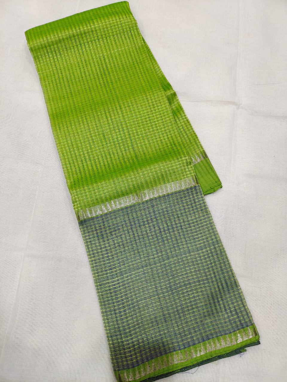 Mangalagiri pattu plain beautiful missing check saree - Vannamayil Fashions