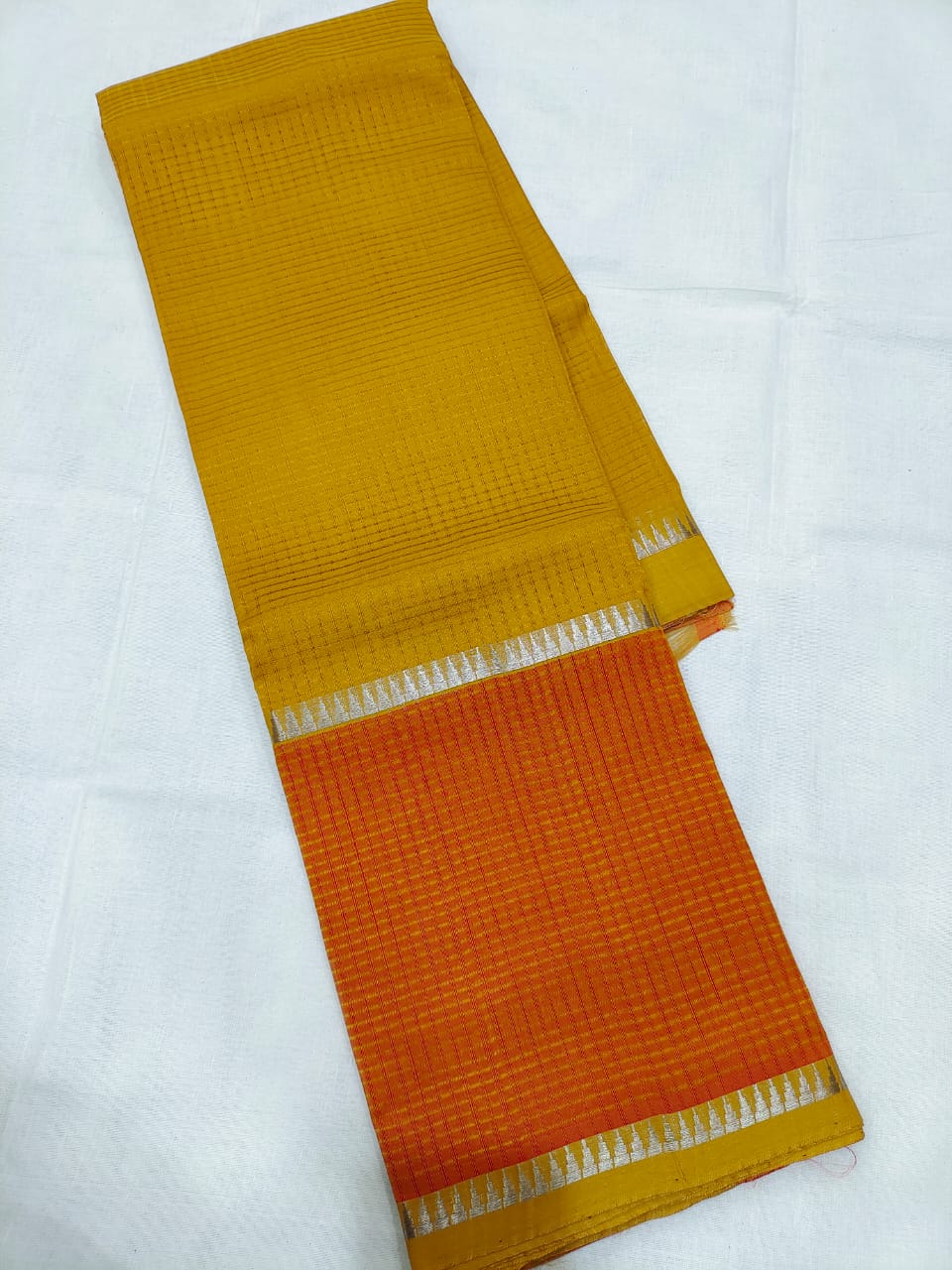 Mangalagiri pattu plain beautiful missing check saree - Vannamayil Fashions