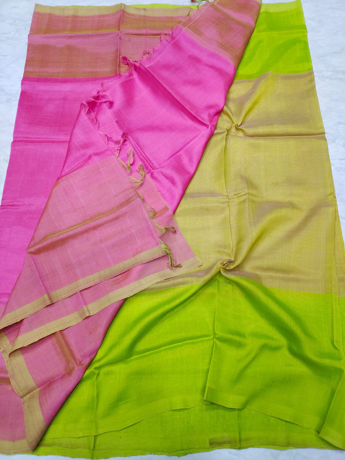 Mangalagiri pattu half and half saree