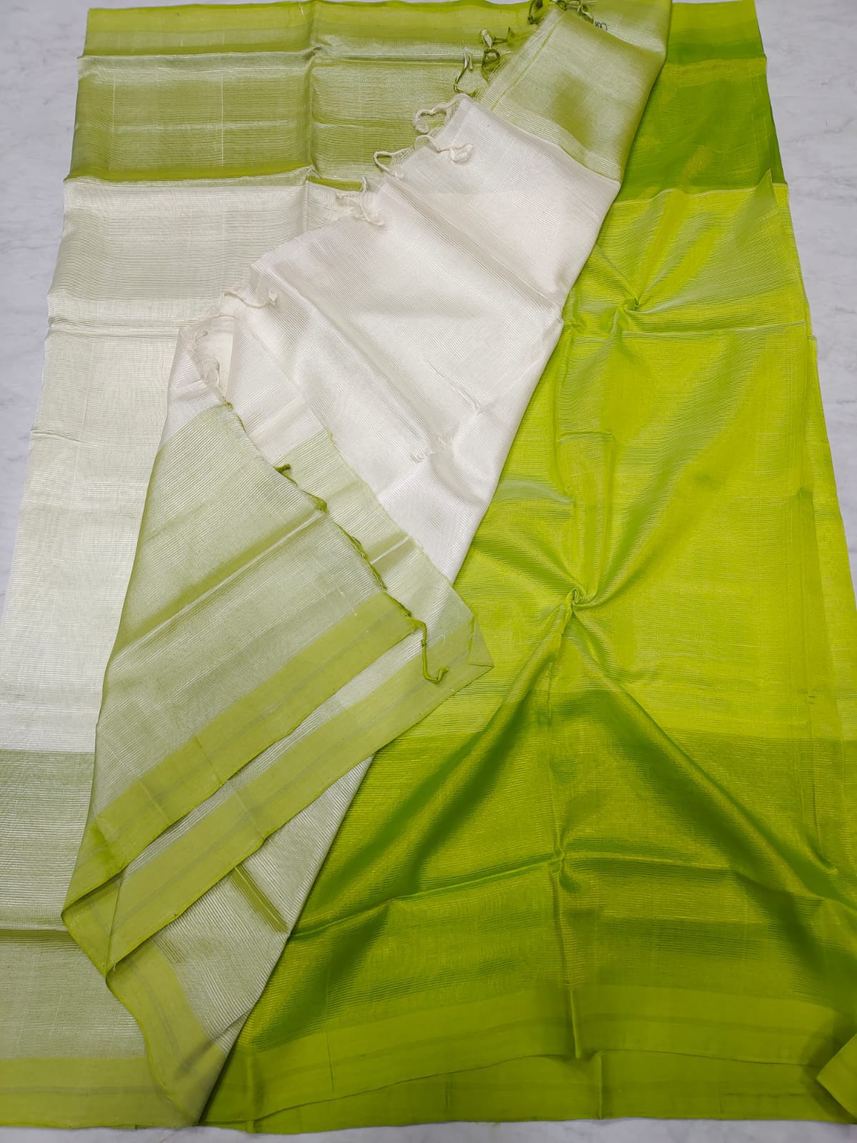 Mangalagiri pattu half and half saree