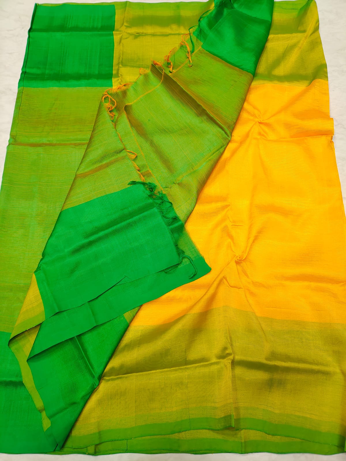 Mangalagiri pattu half and half saree