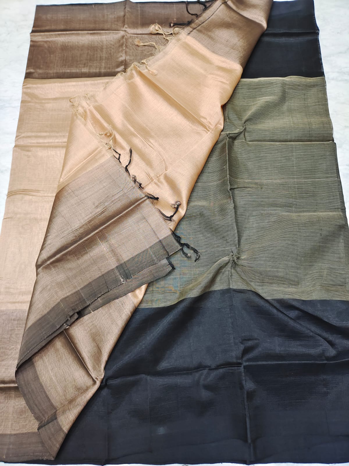 Mangalagiri pattu half and half saree