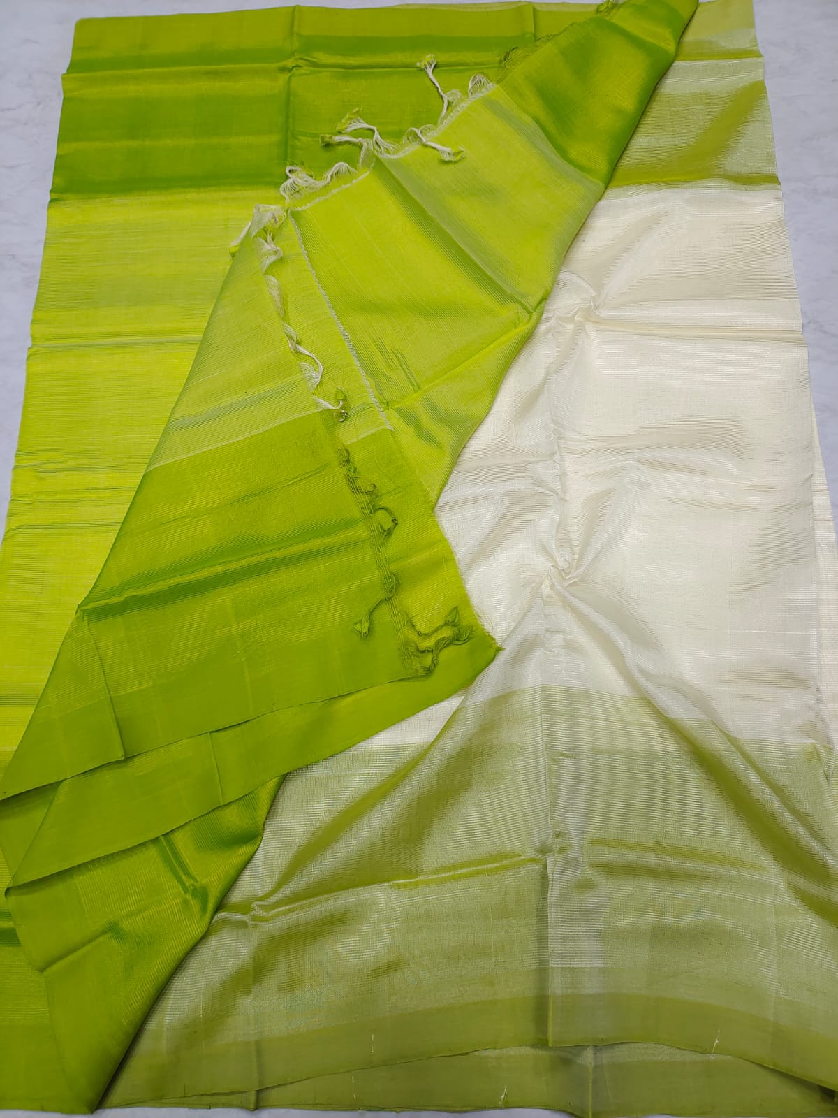 Mangalagiri pattu half and half saree