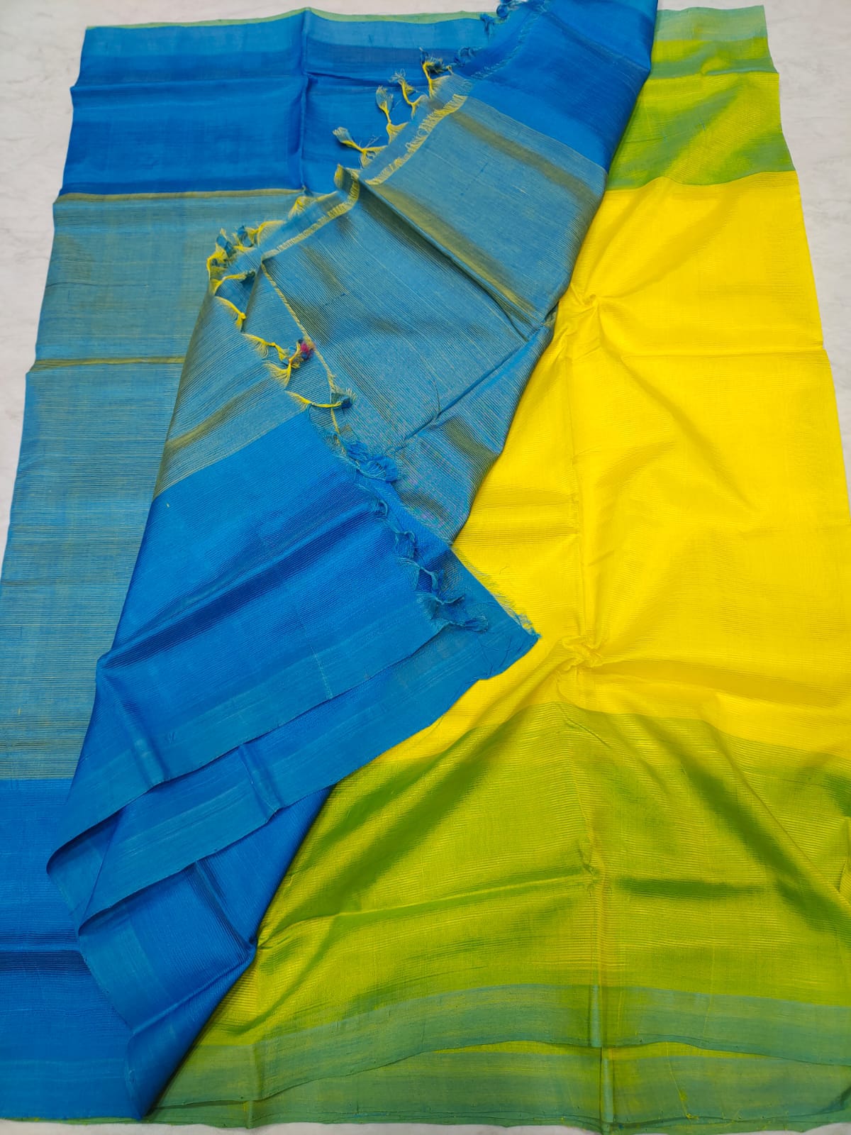 Mangalagiri pattu half and half saree