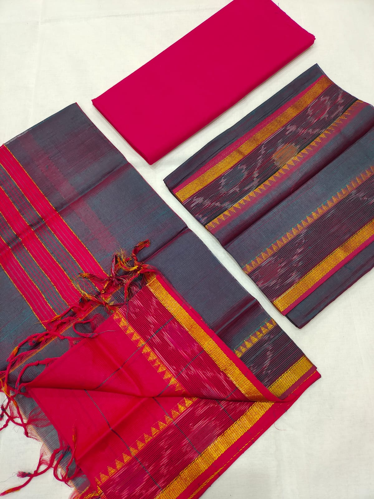 Mangalagiri pattu pochampalli border dress material set