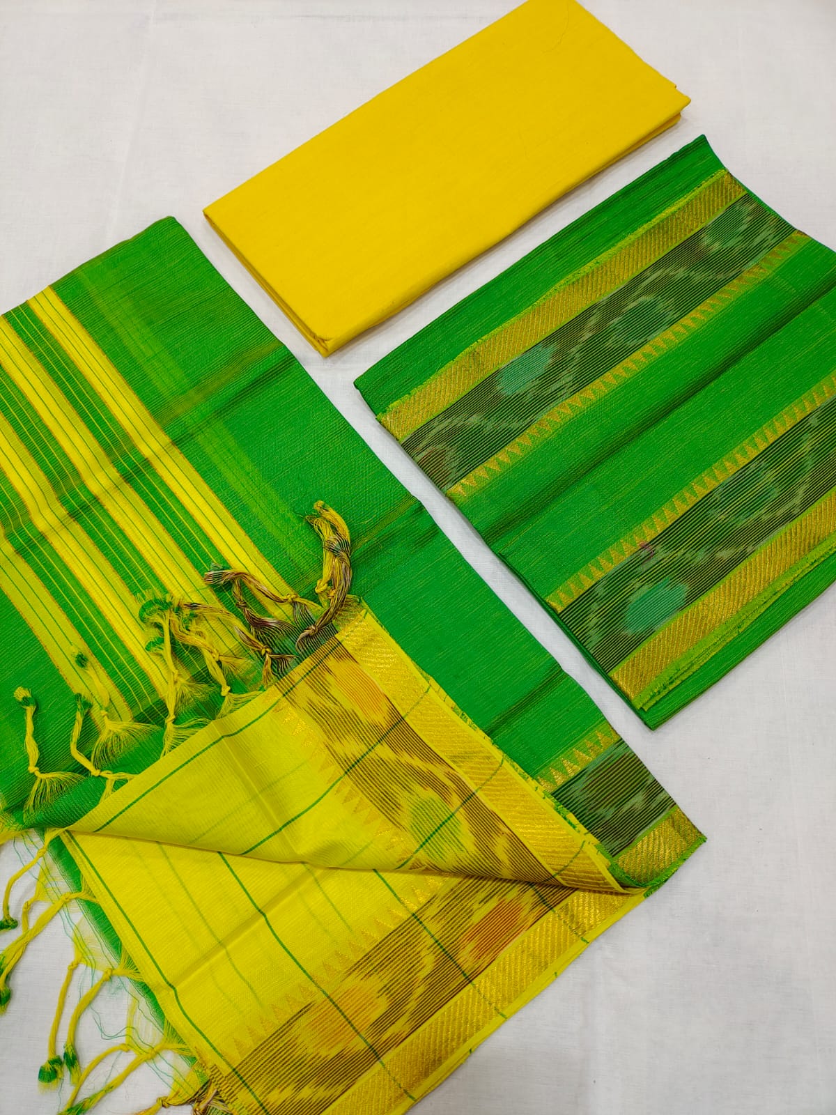 Mangalagiri pattu pochampalli border dress material set