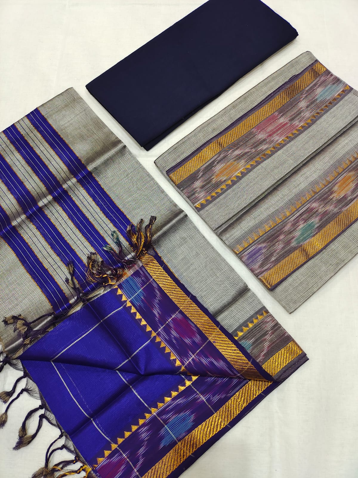 Mangalagiri pattu pochampalli border dress material set