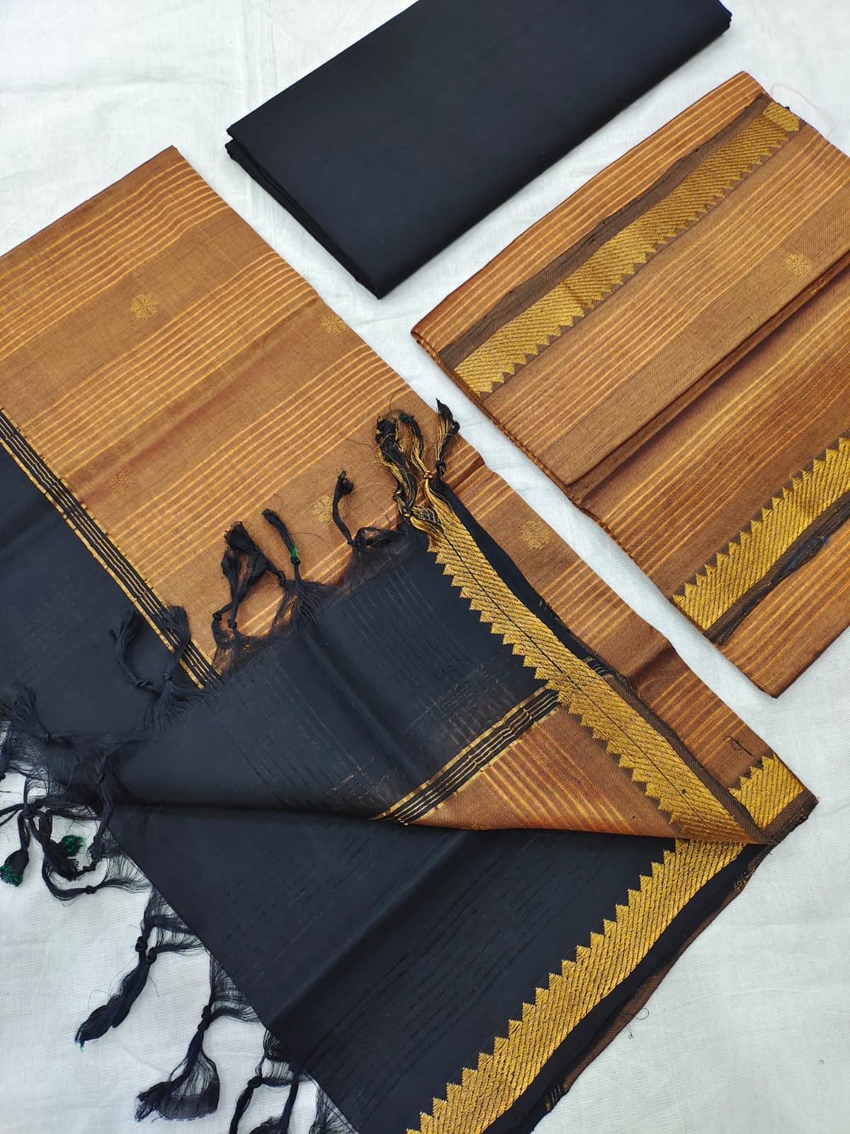 Mangalagiri pattu zari border dress material