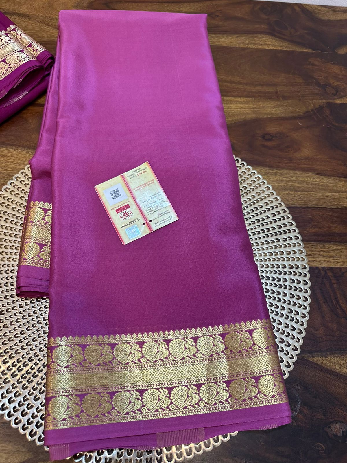Pure mysore silk 100 gram thickness peacock border saree