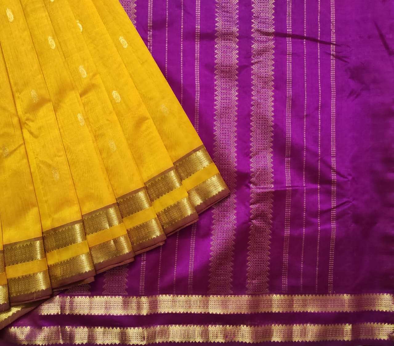 Arani pattu silk cotton handloom elegant look saree - Vannamayil Fashions