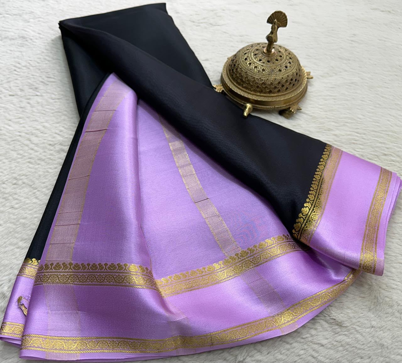 Graceful Pure Mysore Silk Saree with Small Mango Border