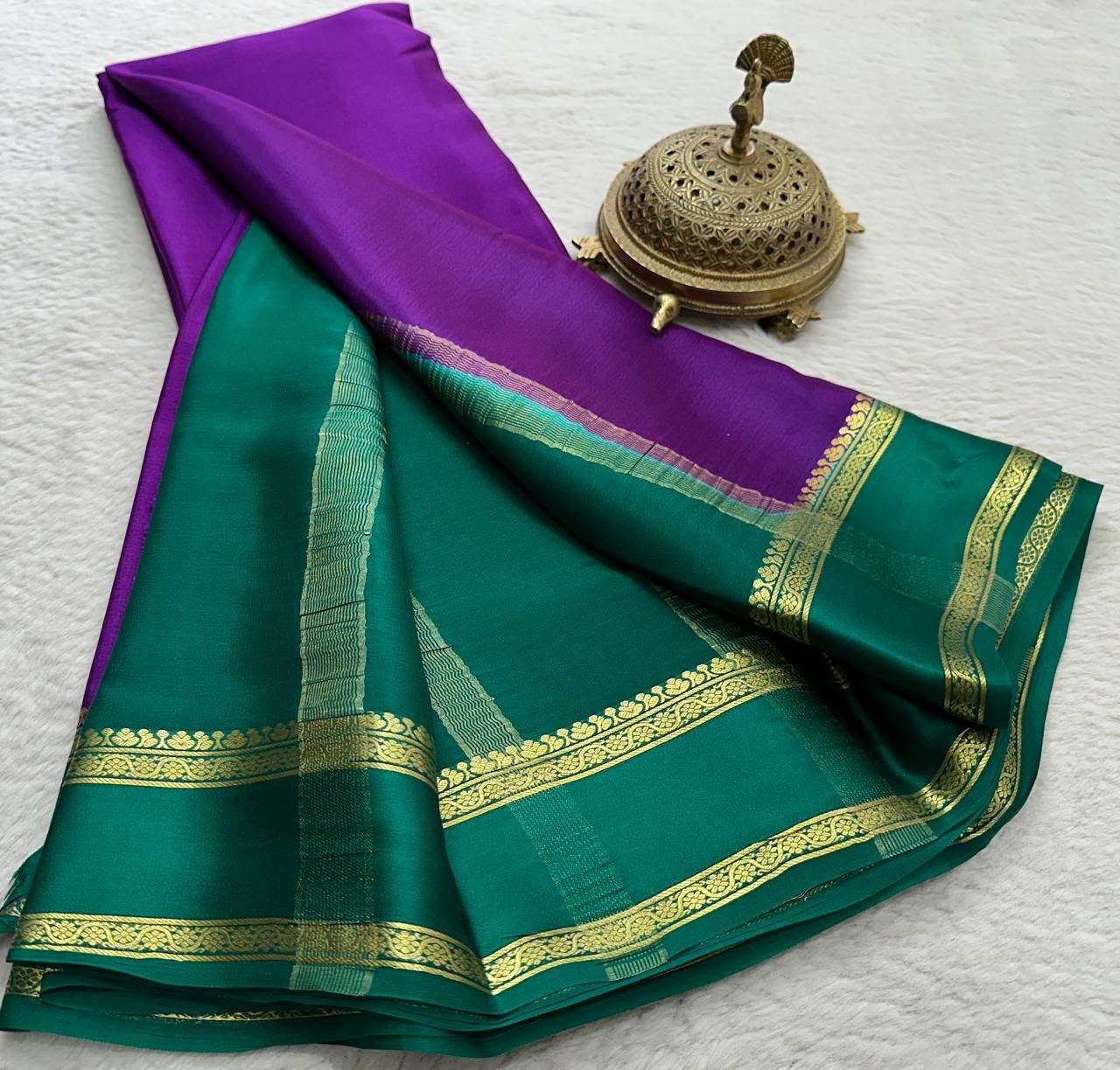 Graceful Pure Mysore Silk Saree with Small Mango Border