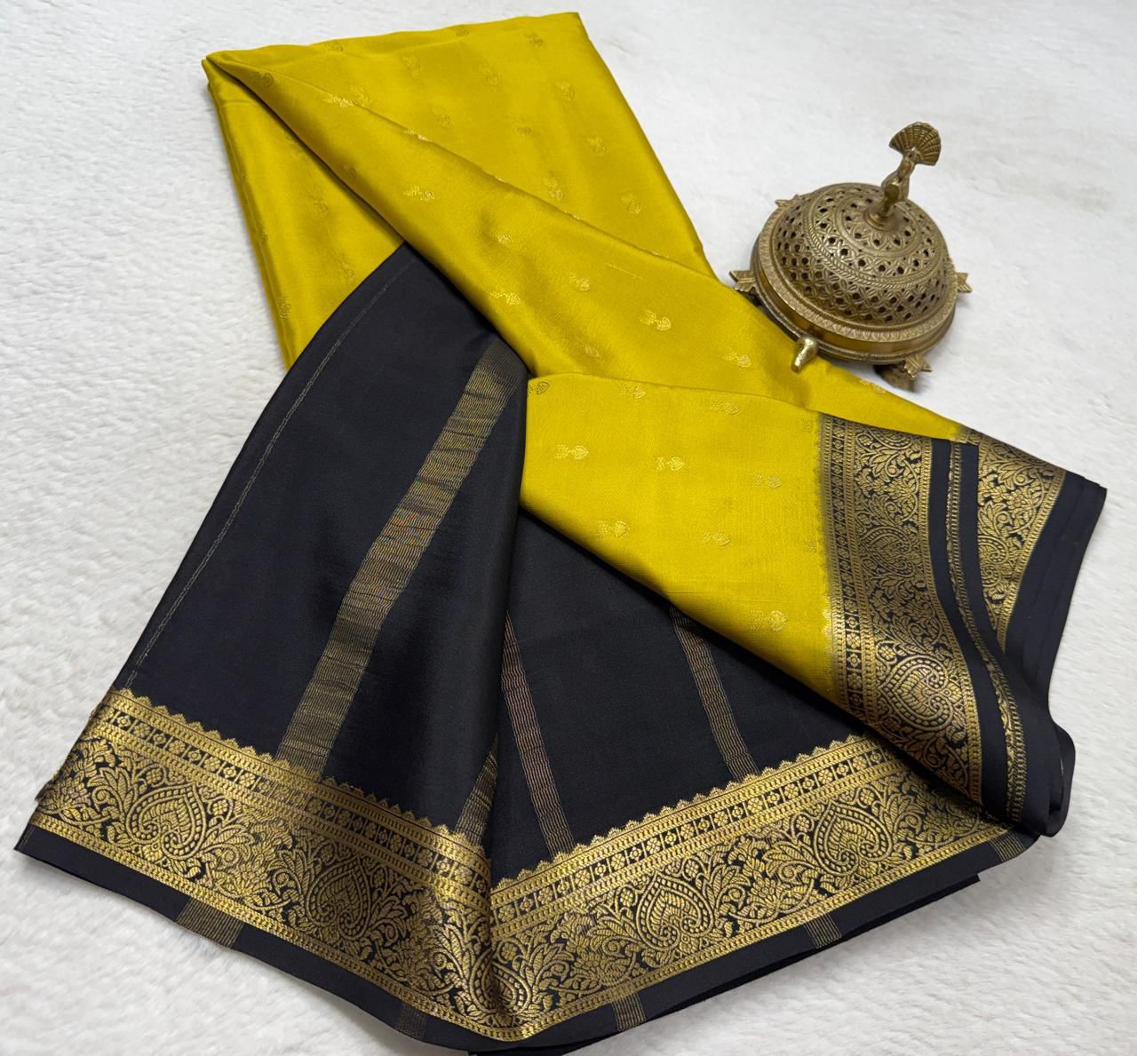 Pure mysore silk 120 grm thickness saree