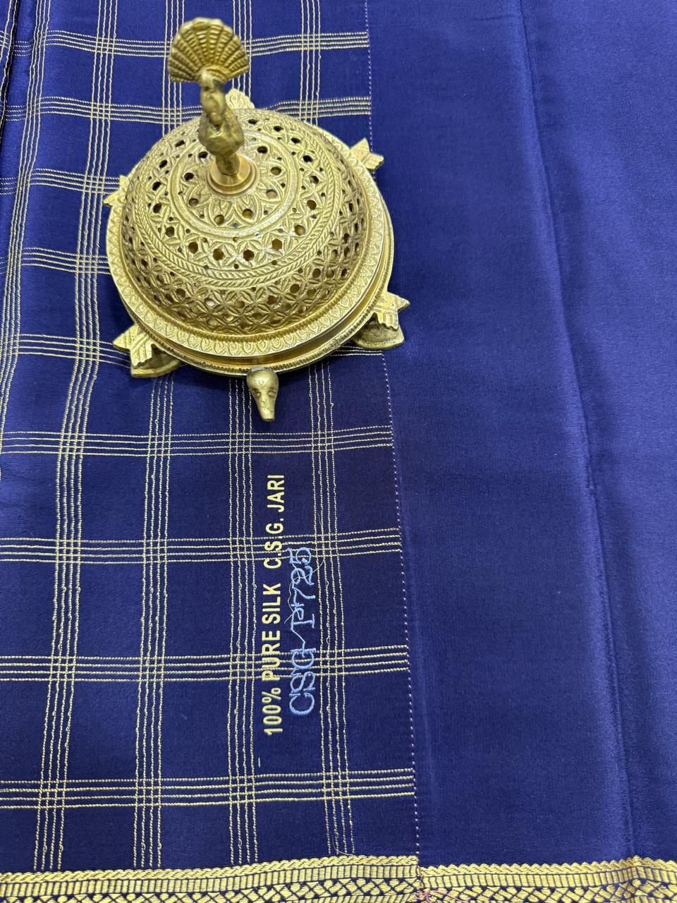 Pure Mysore Silk Vertical Lines Zari Woven Saree