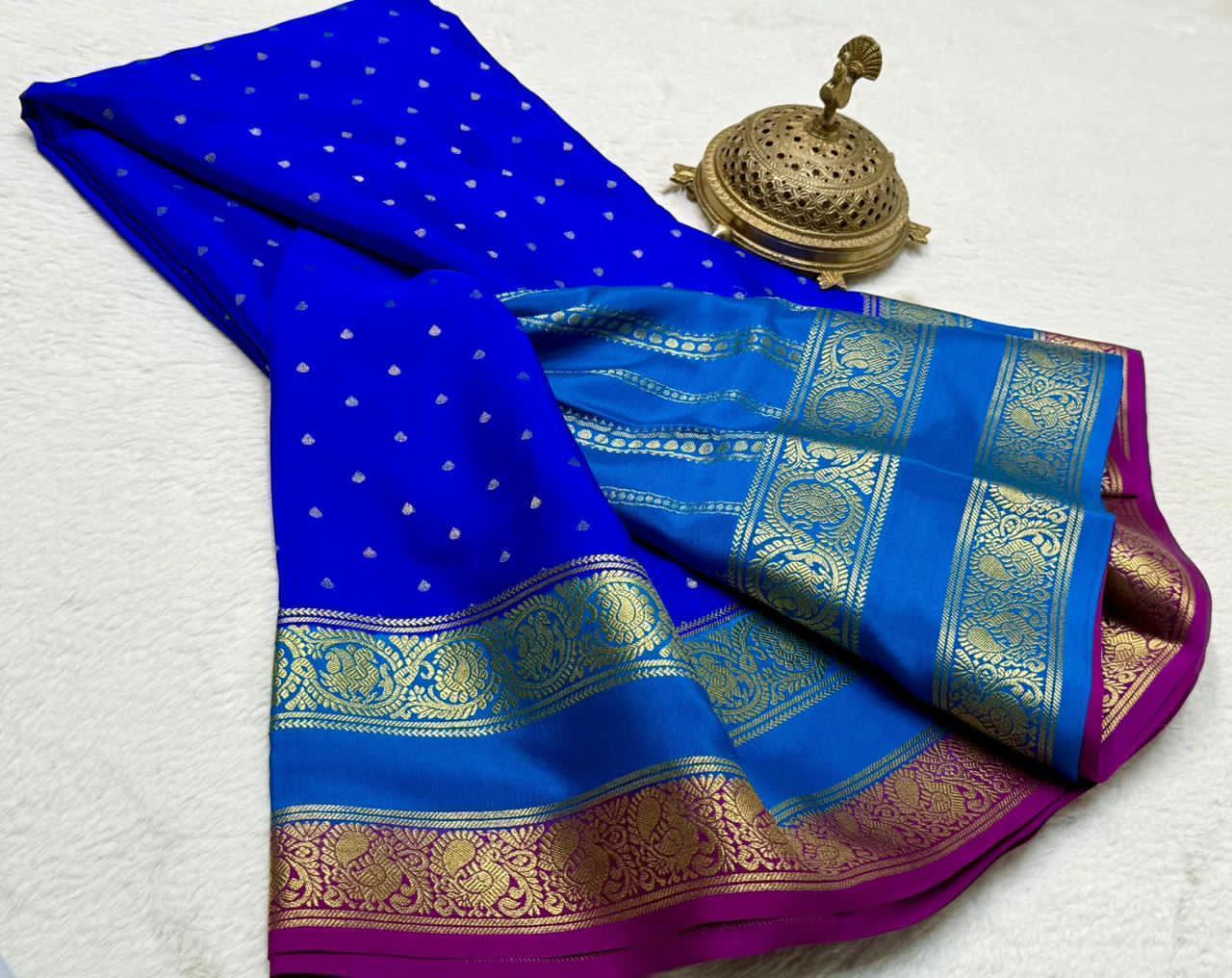 Pure Mysore Silk Motif and Checked Pattern Saree