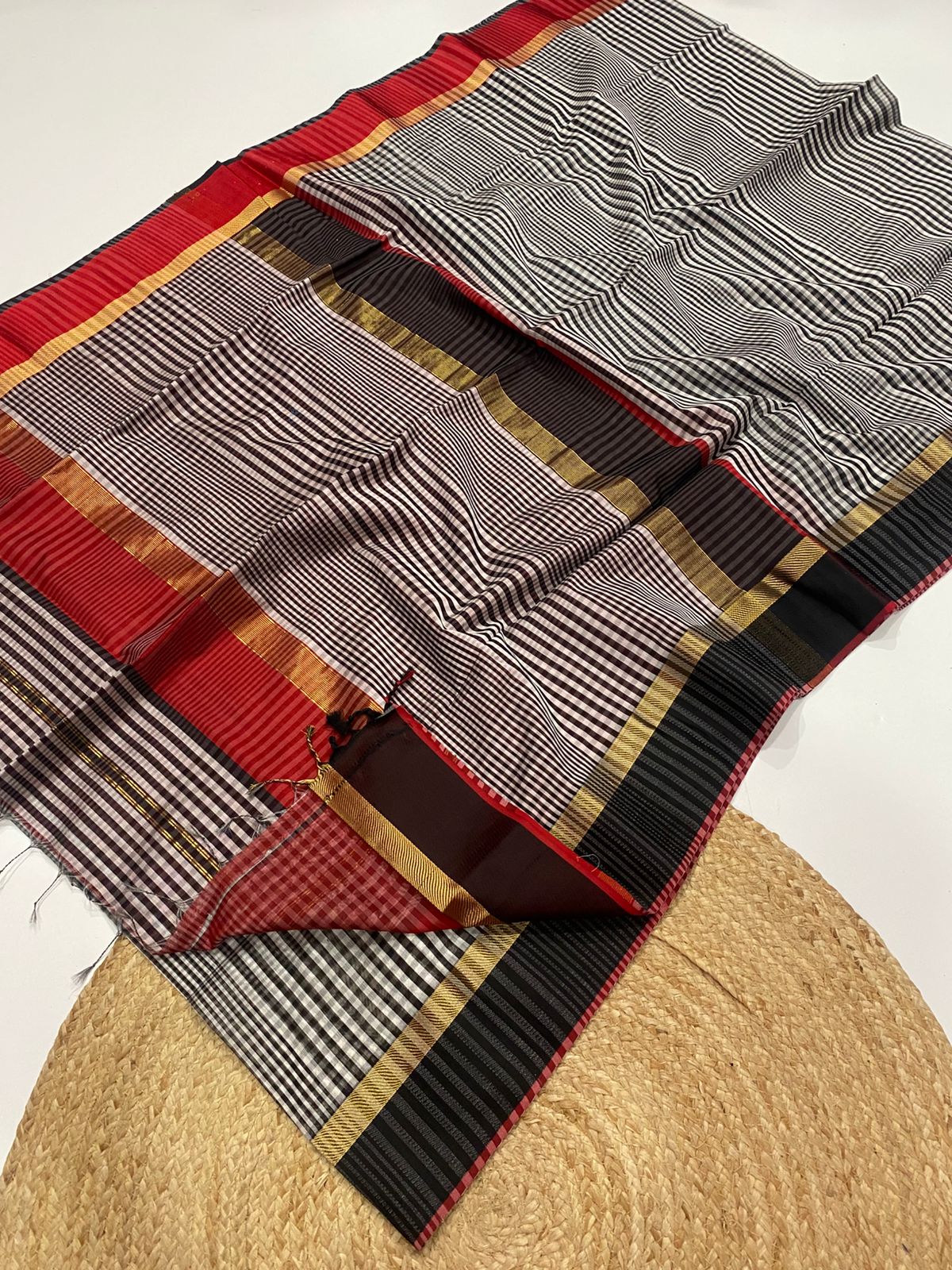 Maheshwari handloom silk cotton saree