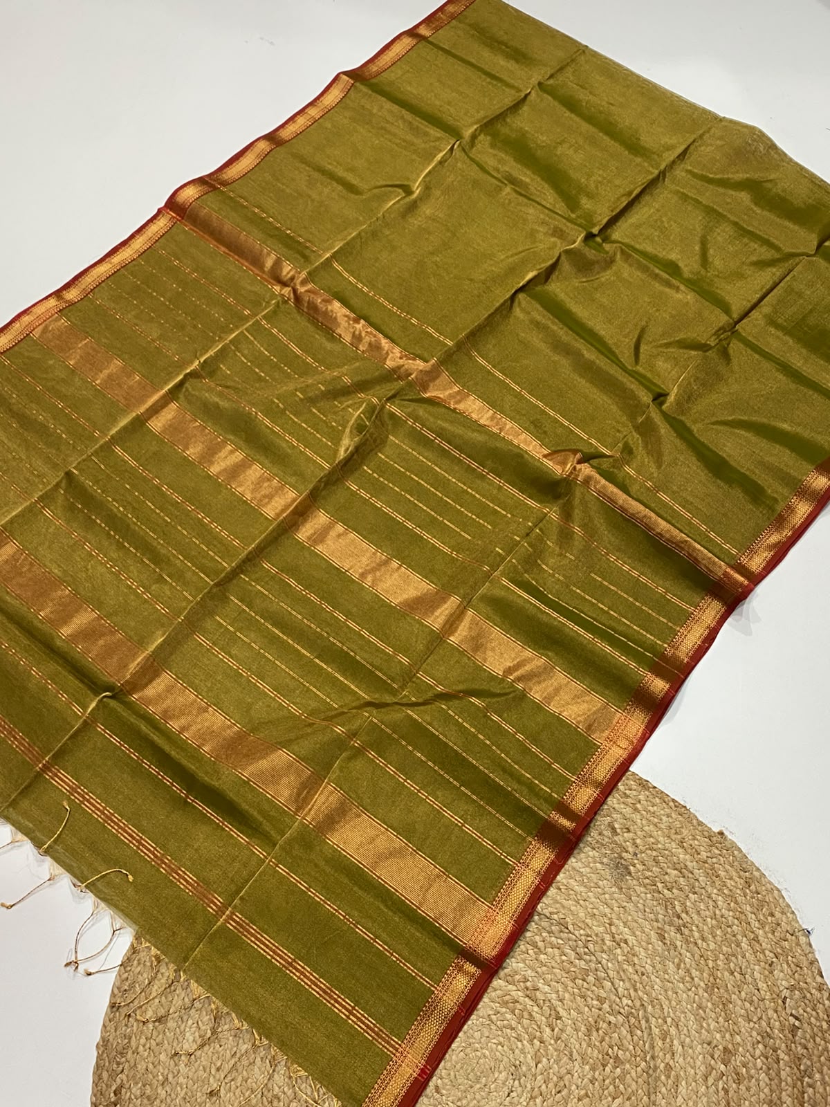 Maheshwari handloom zari chattai border saree