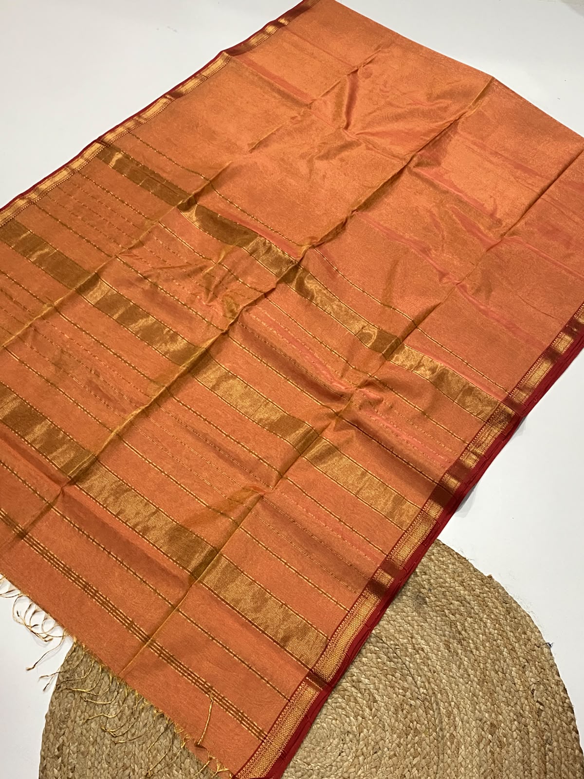Maheshwari handloom zari chattai border saree