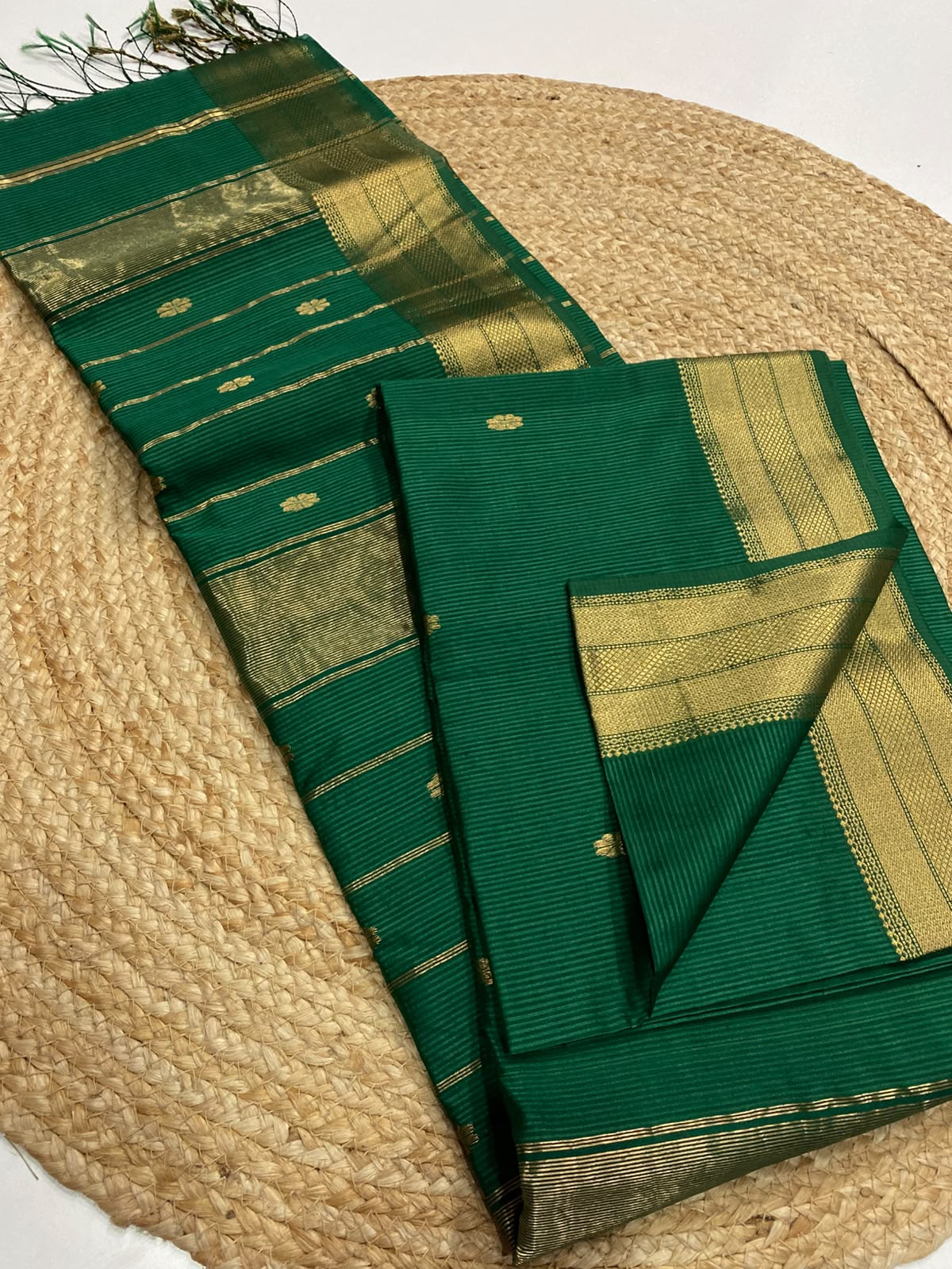 Maheshwari Handwoven Saree