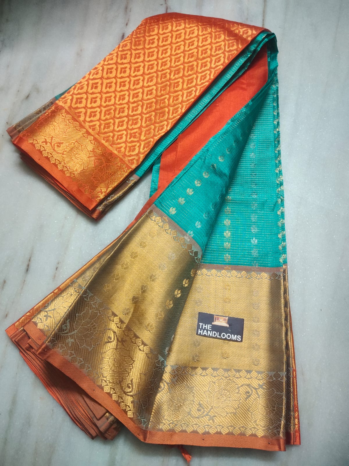 Mangalagiri pure kuppatam pattu kanchi border butta work saree