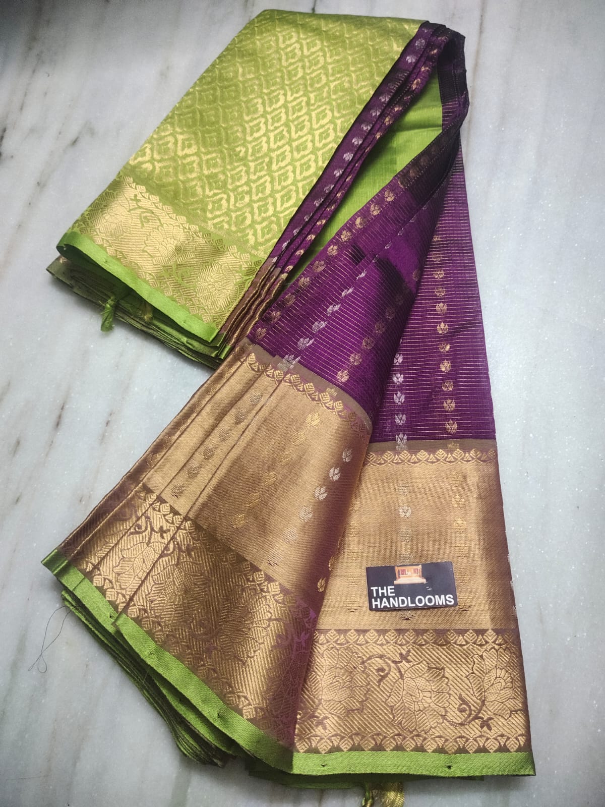 Mangalagiri pure kuppatam pattu kanchi border butta work saree